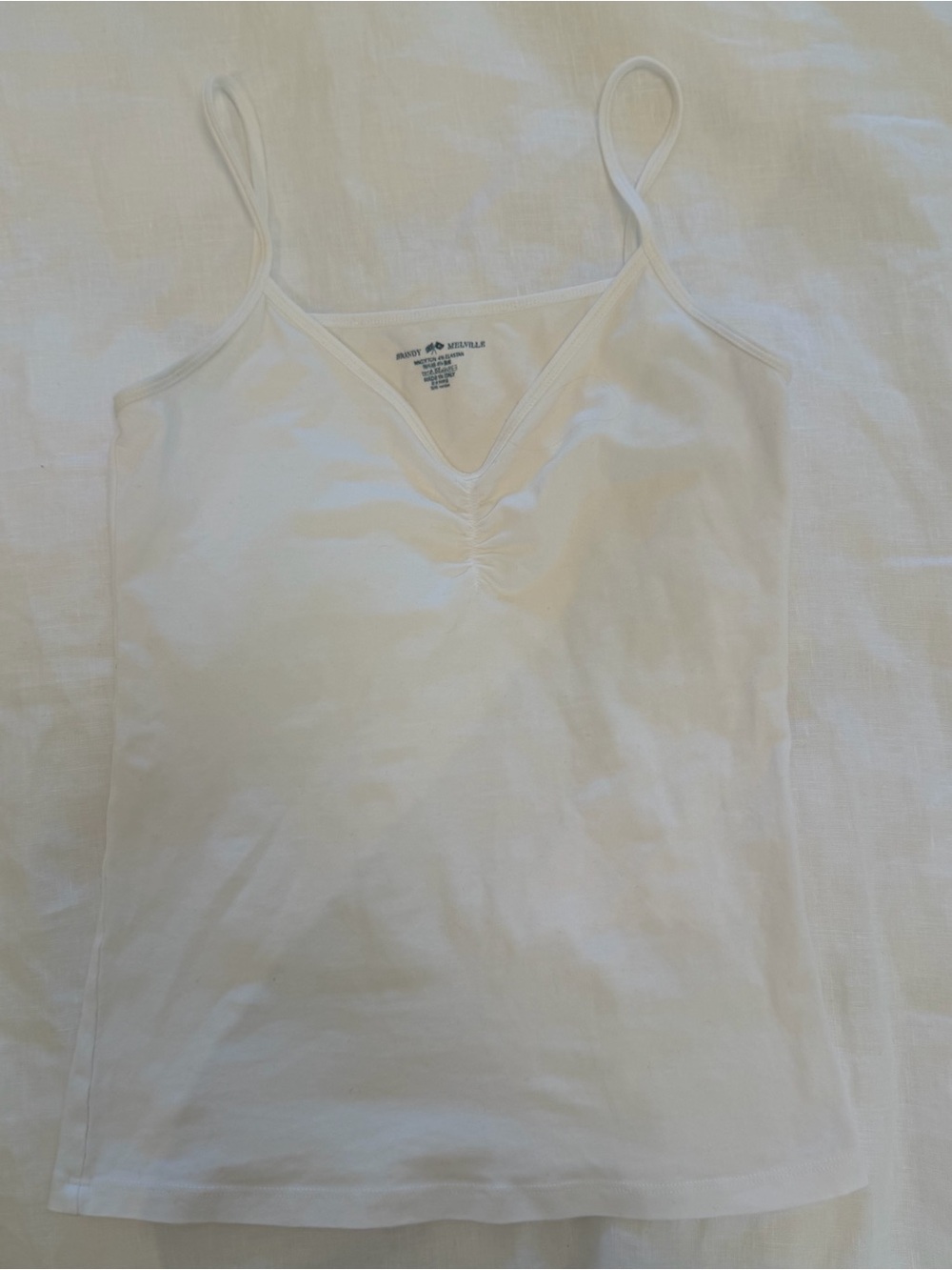 BRANDY MELVILLE TOP!